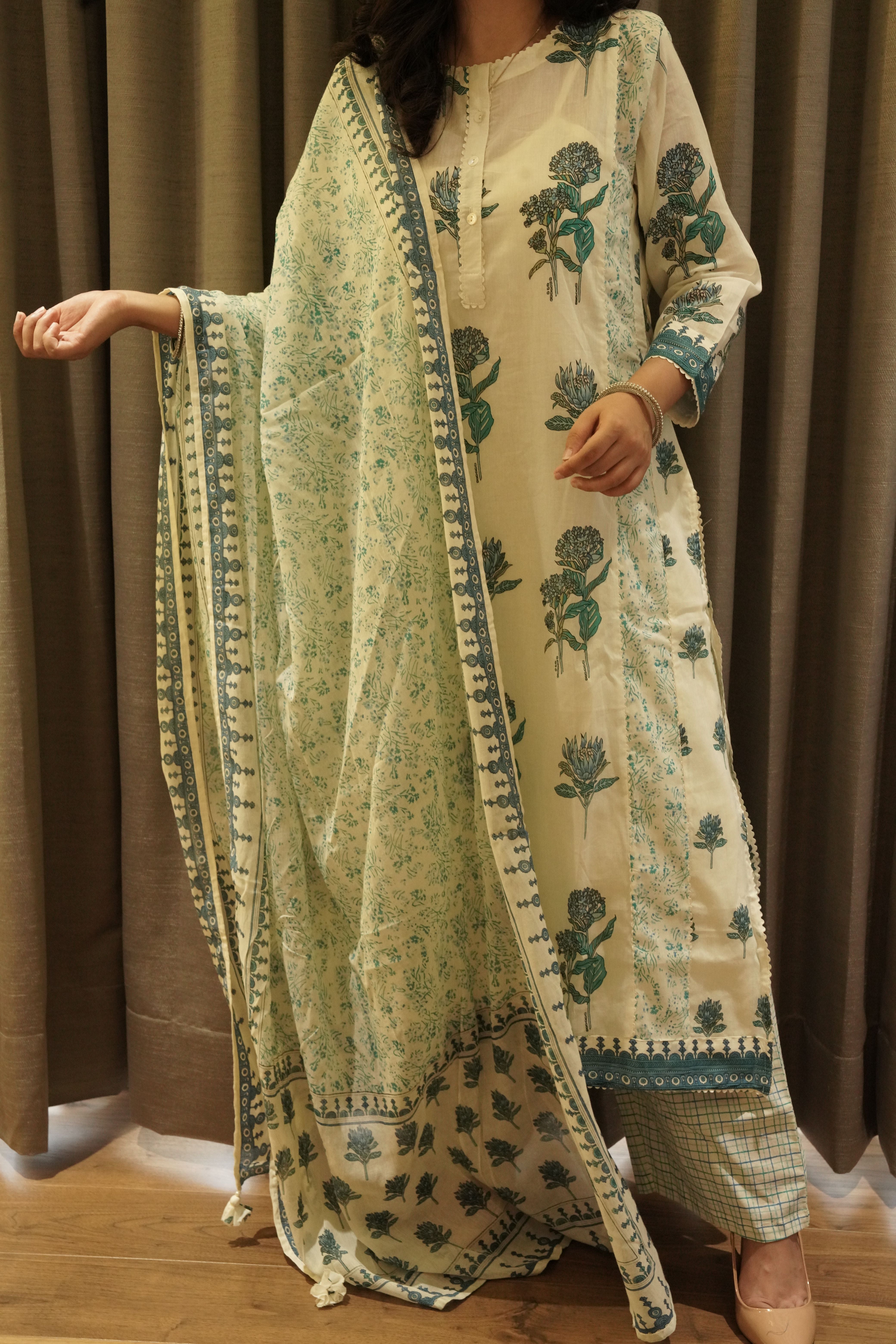 Jhol 4-peice Set - 17516087569MIN