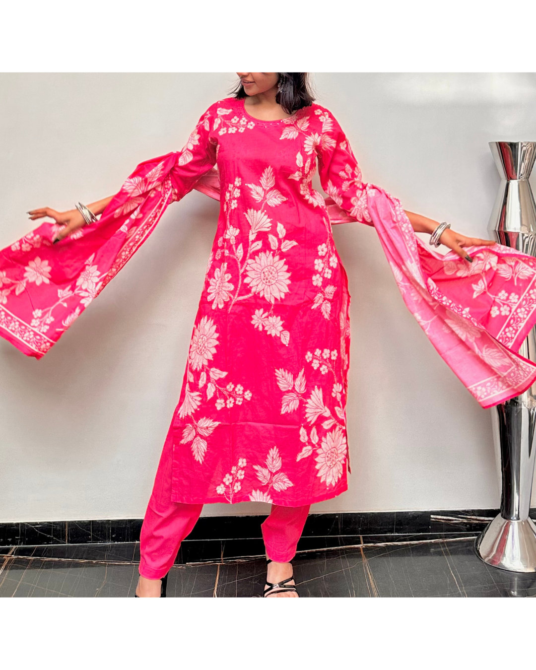 Noor Blush Kurta With Dupatta set