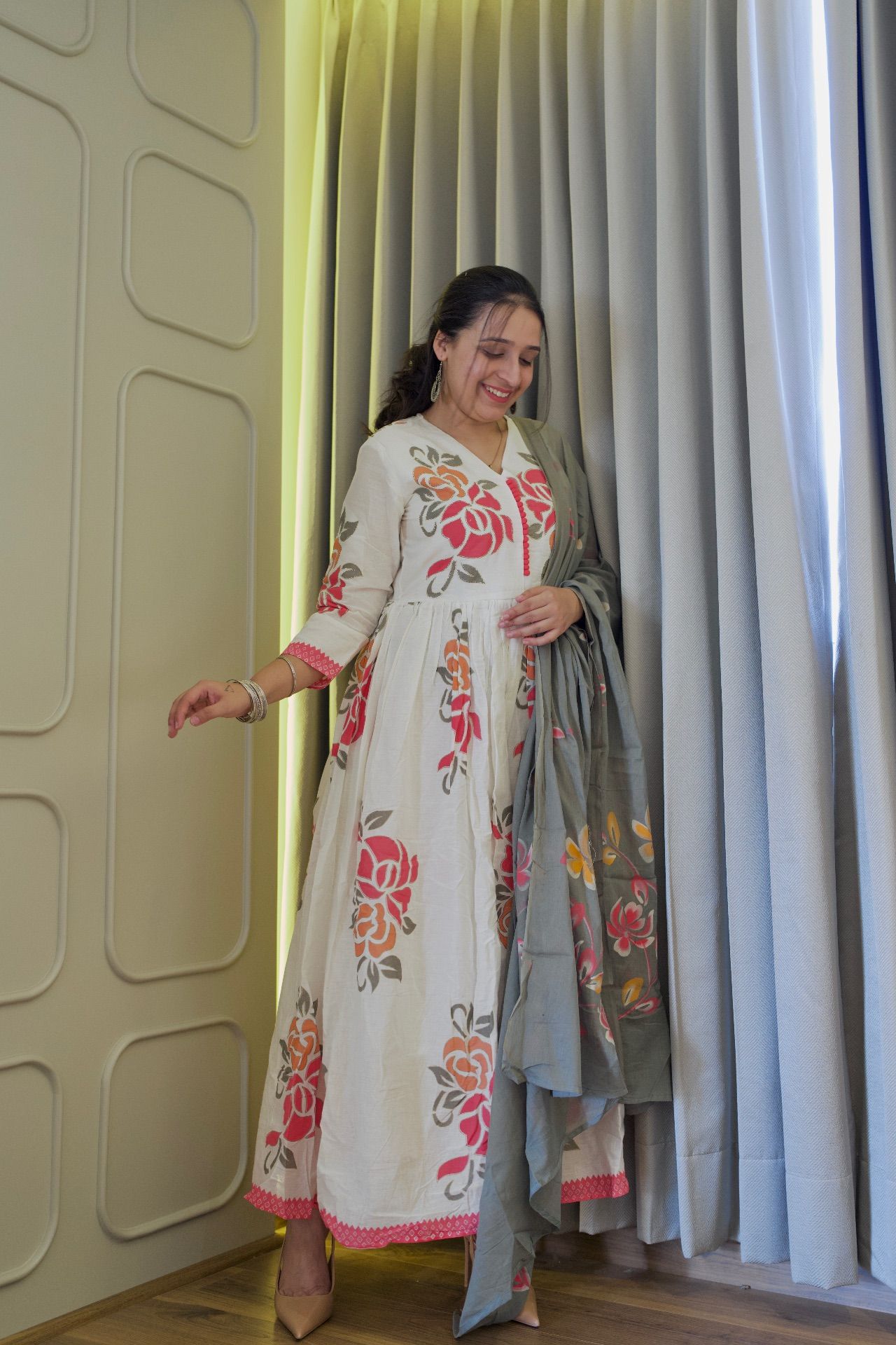 Nazm Ecru & Grey Kurti with Dupatta Set - 1751608413769J