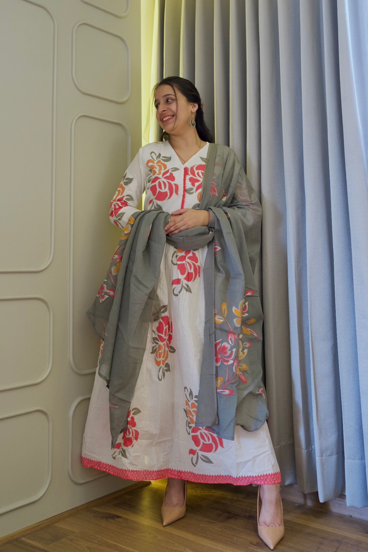 Nazm Ecru & Grey Kurti with Dupatta Set - 1751608413769J