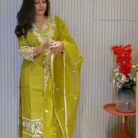 Sunehri Bloom Kurti with Dupatta Set  - 17516084898ULM - Master