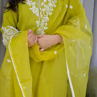Sunehri Bloom Kurti with Dupatta Set  - 17516084898ULM - Master